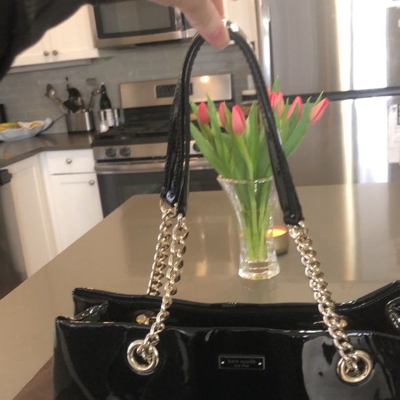 Kate Spade black patent leather handbag. - Picture 3 of 14